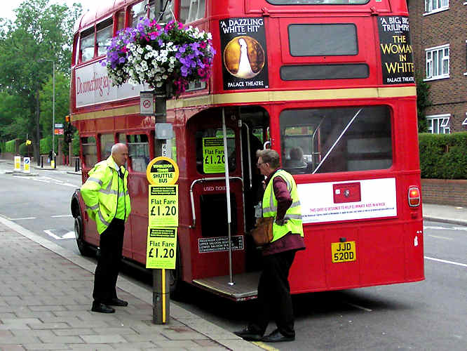How to get to Wimbledon Lawn Tennis Championship from London Use the bus