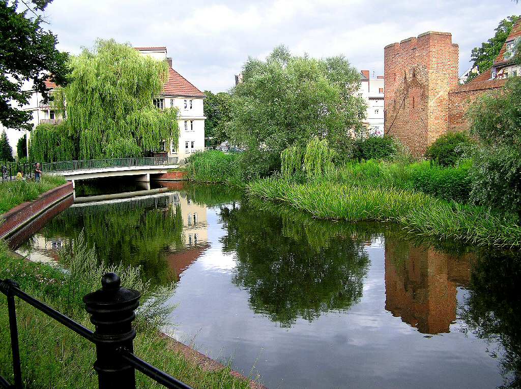 Spandau is a medieval walled village built on an island surrounded by water Spandau