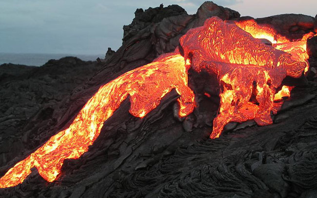 Hawaii Volcanoes National Park red hot lava Hawaii Volcanoes
