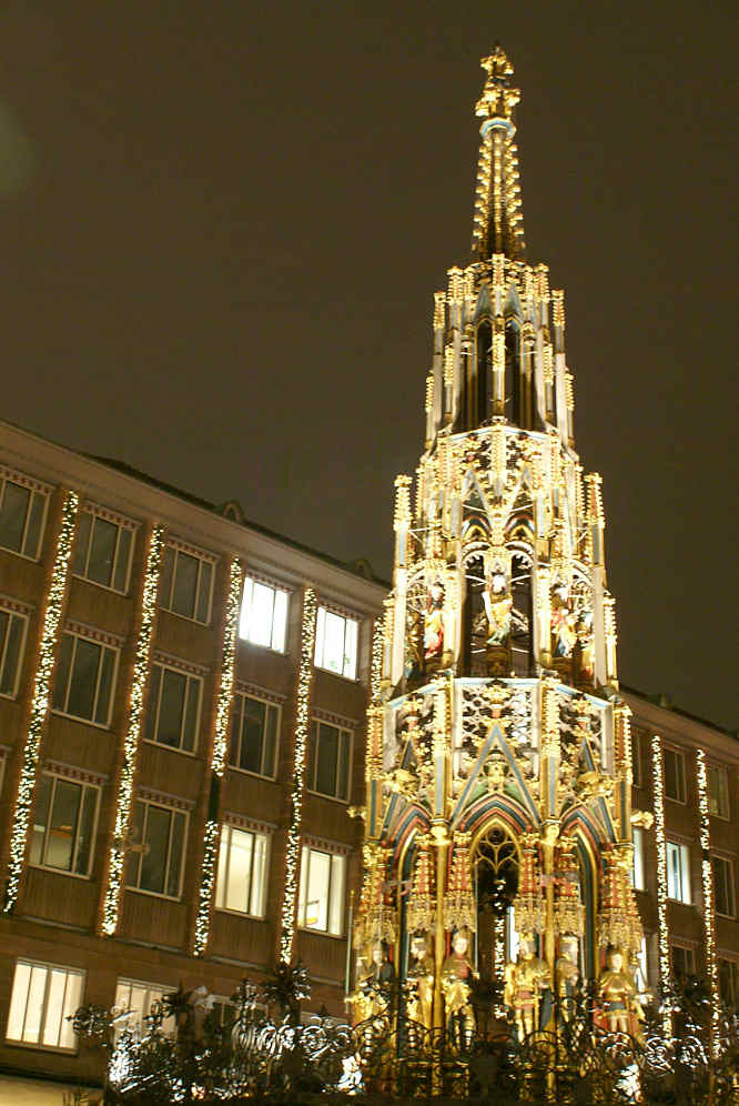 Nrnberg christmas market in the main square Nrnberg christmas market