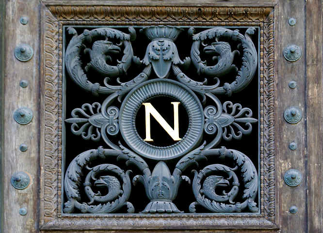 Napoleonic decoration of the doors of the Lourvre in Paris Napoleonic door grill