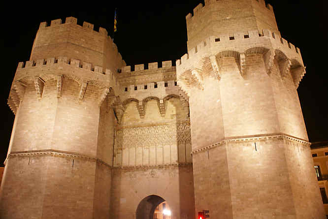 Torre de Serranos