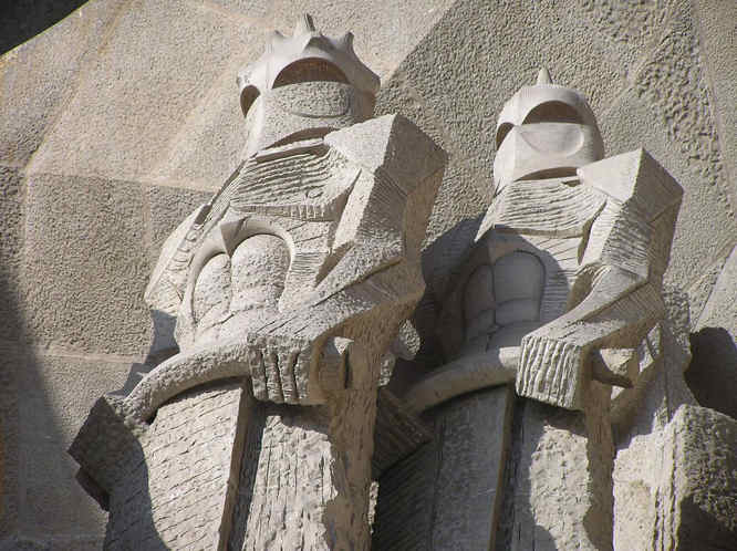Barcelona Gaudi Temple de la Sagrada Familia knights in armour statues Temple de la Sagrada Familia knights in armour
