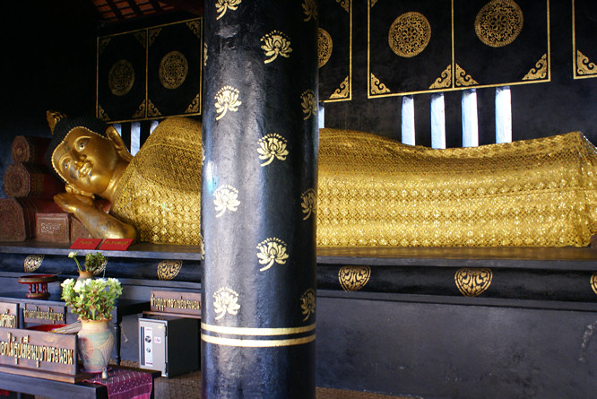 Reclining Buddha - Chiang Mai's Wat Chedi Luang Temple complex Reclining Buddha