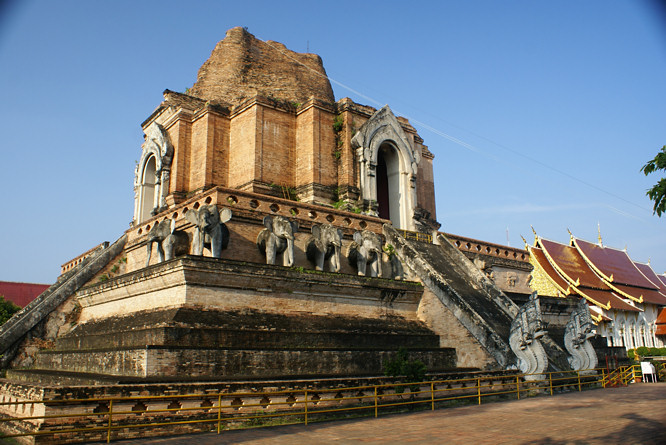 Chiang Mai's Wat Chedi Luang - Temple of the Big Stupa complex Chiang Mai's Wat Chedi Luang