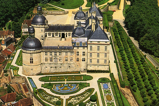 Photo of the Chateau de Hautefort castle in the Dordogne Region of France Chateau de Hautefort castle