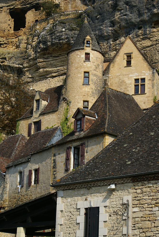 Photo of La Roque Gageau on the Dordogne River, France La Roque Gageau