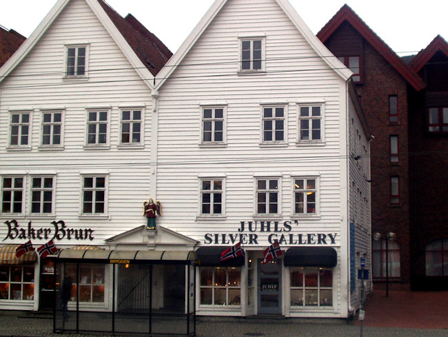  old Bergen harbour warehouses