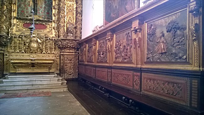Porto Cathedral Chapter House alter
