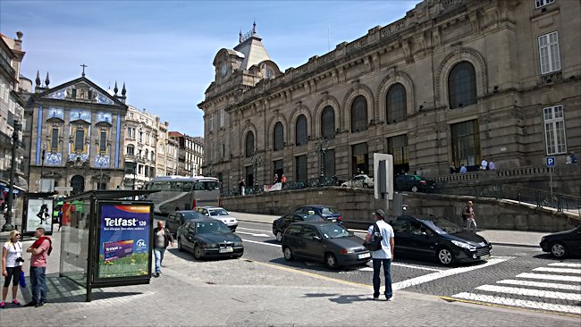 The exterior of Porto's main railway station