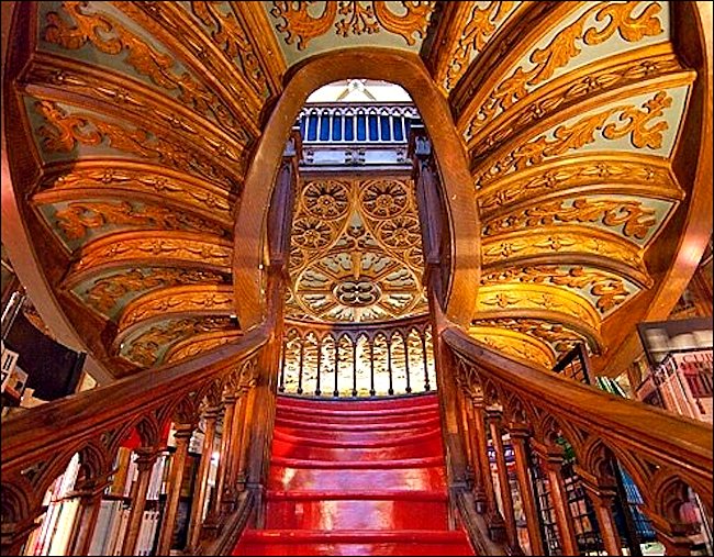 The Livraria Lello Irmao Book Shop that helped inspire J.K.Rowling to write the Harry Potter book series Livraria Lello Irmao Book Shop