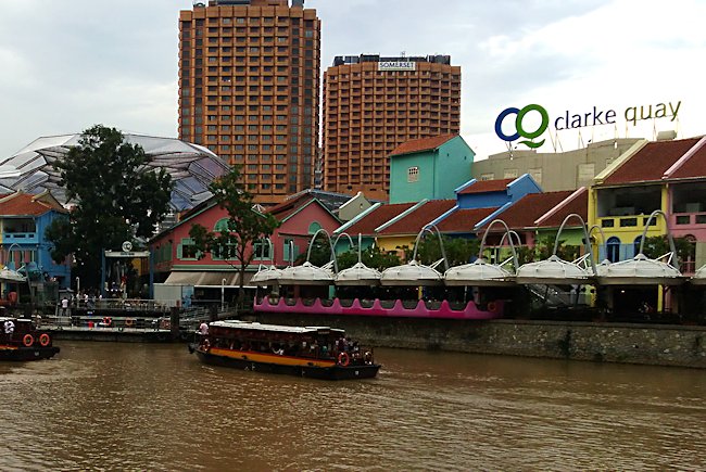 Clarke Quay Restaurants Bars and Shopping in Singapore Clarke Quay Singapore