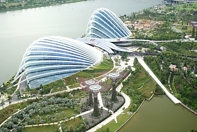 The two glass conservatories in Singapore's Gardens by the Bay Gardens by the Bay greenhouses in Singapore