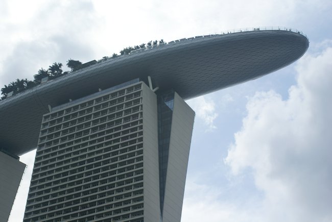 The public viewing gallery on the surfboard roof of the Marina Bay Sands Hotel in Singapore Three towers and Surfboard Roof