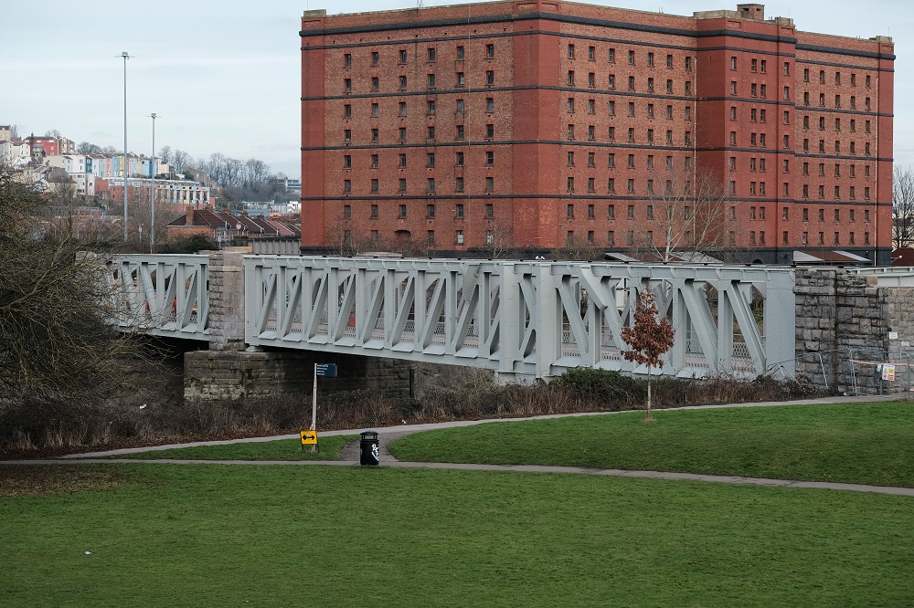 Ashton Avenue Swing Bridge Travelwest