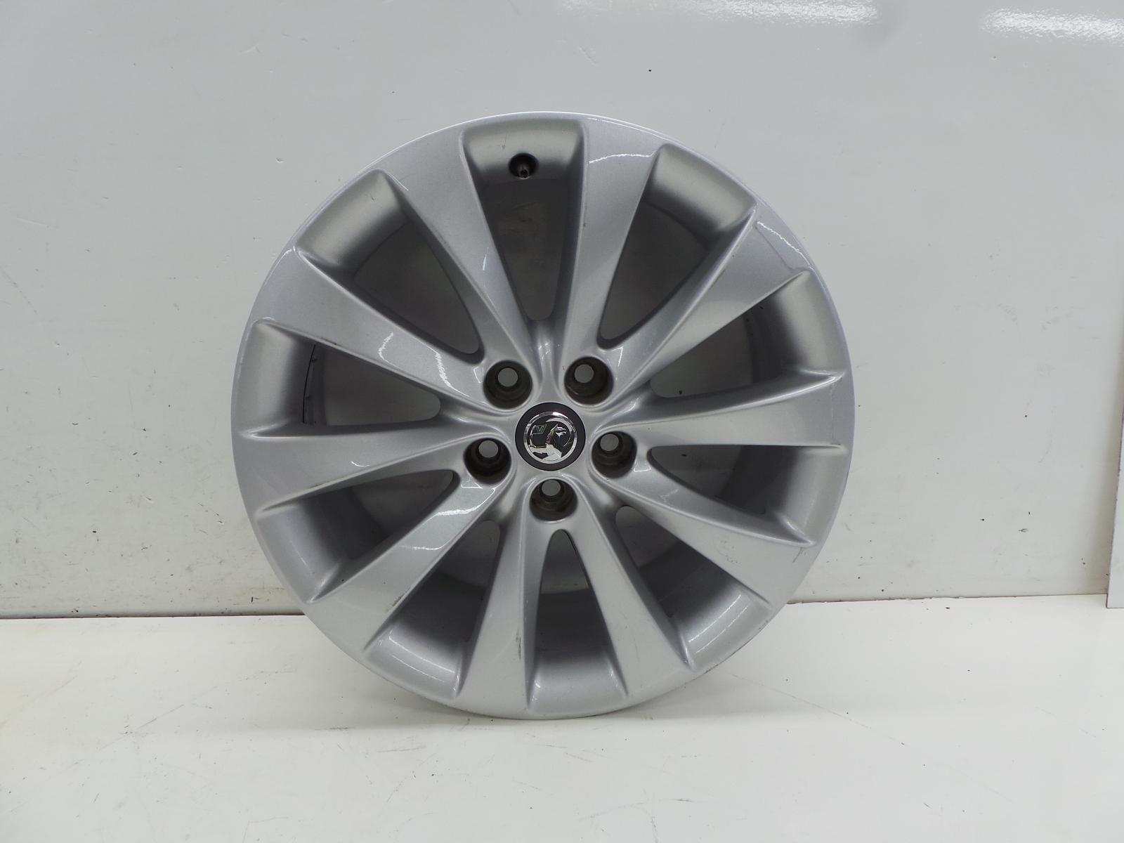 2012 17" Vauxhall Astra J Alloy Wheel 7Jx17 ET42 PCD 5x105 13337249