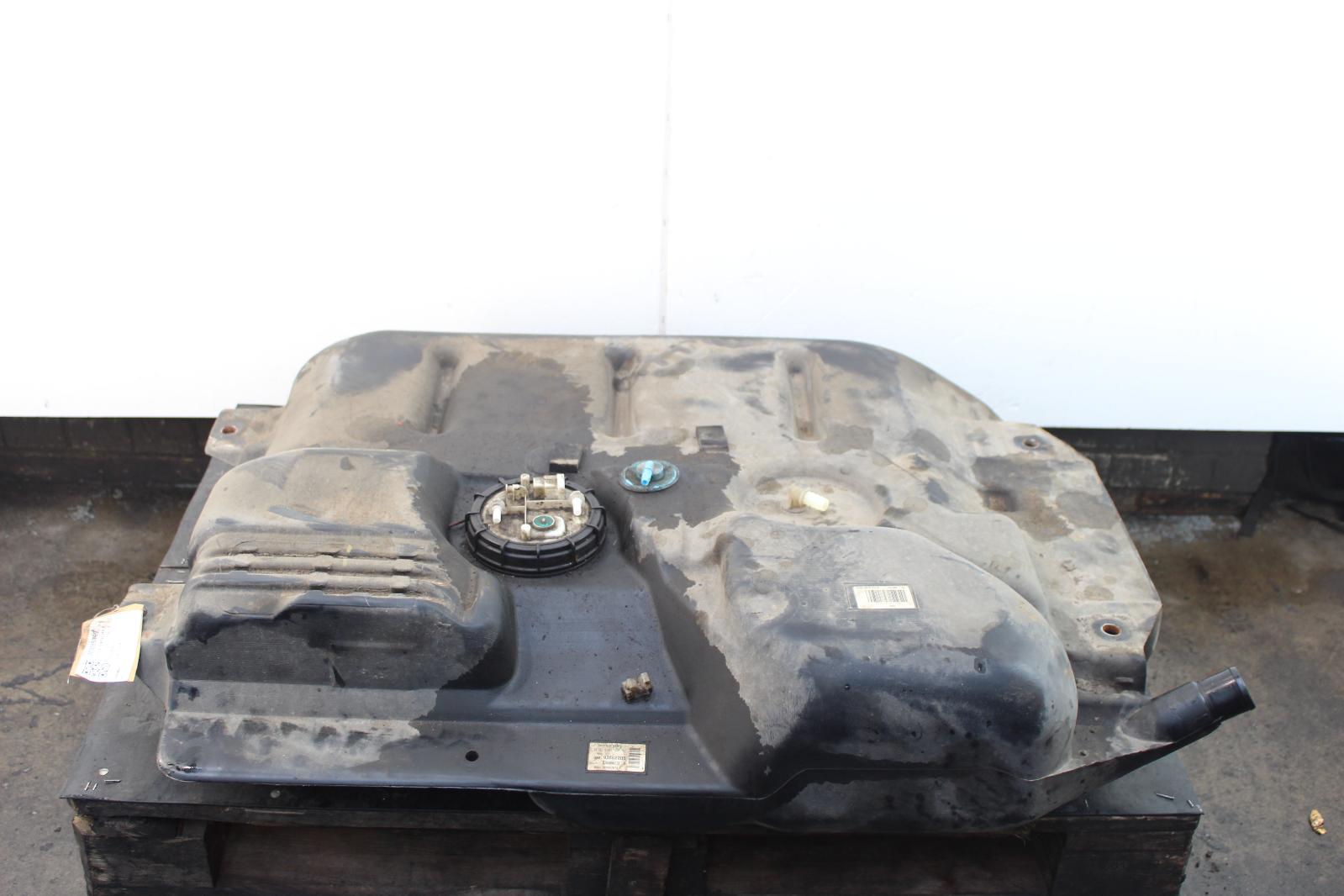 2013 VAUXHALL VIVARO 1995cc Diesel Fuel Tank eBay