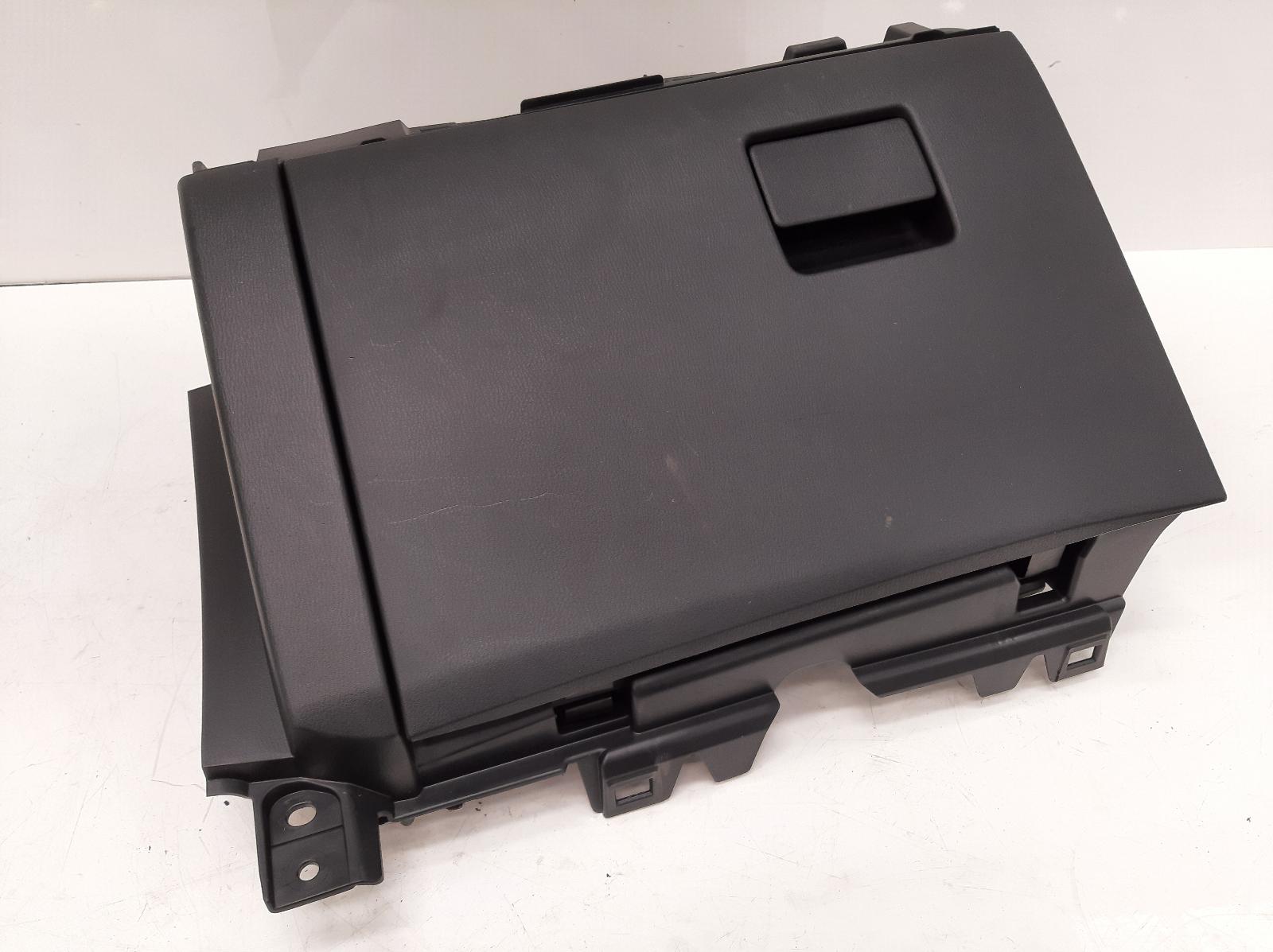 2017-2026 Mazda Cx-5 Glove Box | Charles Trent