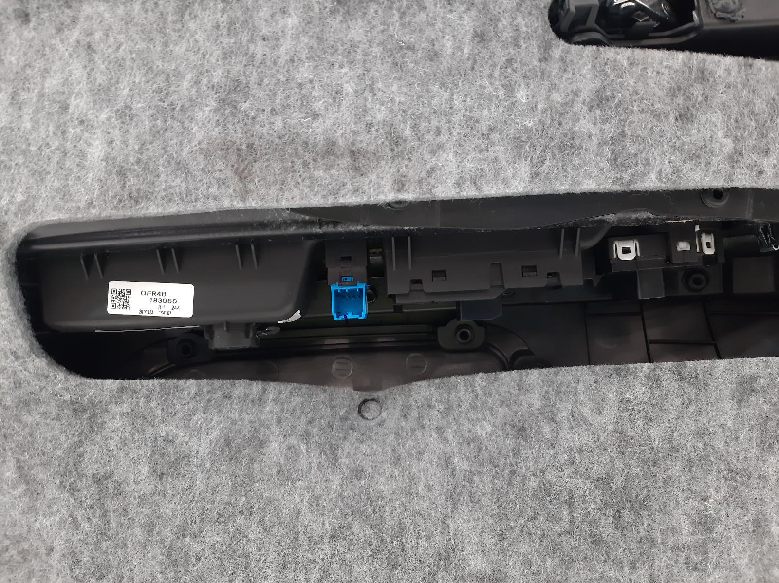 2016-2020 Vauxhall Mokka X Door Card | Charles Trent