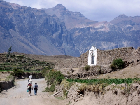 Cabanaconde - Der Weg zum Canon de Colca Cabanaconde - Der Weg zum Canon de Colca