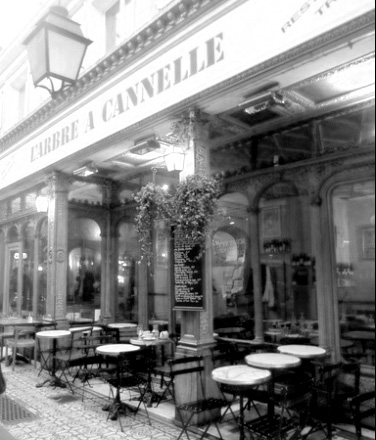 Paris - Café L'Arbre à Cannelle Paris - Café L'Arbre à Cannelle