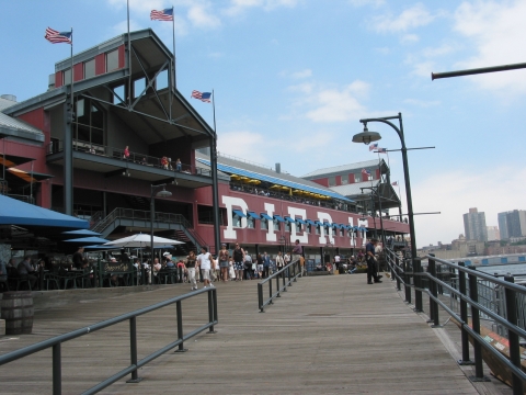 New York - Pier 17