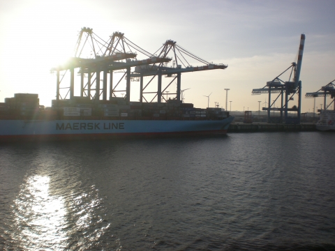 Bremerhaven - Bremerhaven beim Einlaufen Bremerhaven - Bremerhaven beim Einlaufen