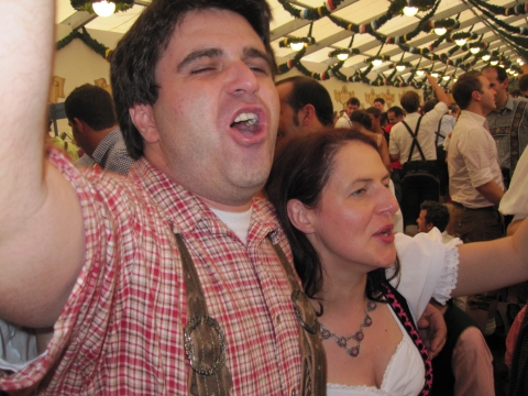 Munich -  Wiesn 2009: Beste Stimmung im Schottenhamel