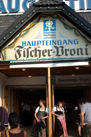 Munich - Fischer Vroni Wiesn 2009