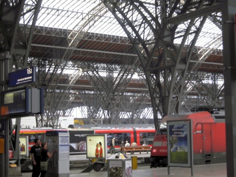 Leipzig - Hbf Halle Leipzig - Hbf Halle