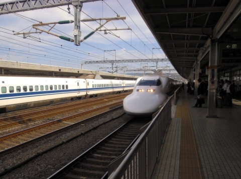 Hakone - Odawara / Japan, Bahnhof, Shinkansen Hakone - Odawara / Japan, Bahnhof, Shinkansen