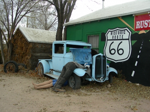 Route 66 - Pannenbehebung an der Mother-road Route 66 - Pannenbehebung an der Mother-road