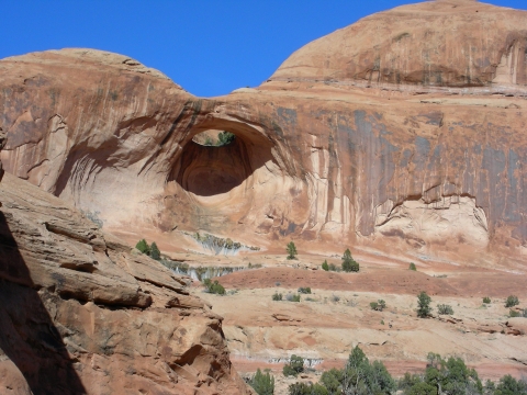 Canyonlands N.P. - Bowtie Arch Canyonlands N.P. - Bowtie Arch