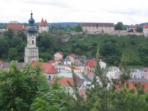 Burghausen - Blick auf die Altstadt von Österreichischer Seite Burghausen - Blick auf die Altstadt von Österreichischer Seite