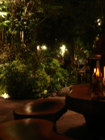 Kata Beach - Dino Paark Restauraunt Kata Beach - Dino Paark Restauraunt