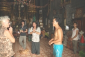 Priester bei Banteay-Srei