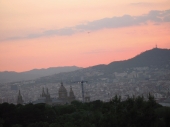 Traumhafter Ausblick bei Abendstimmung: Montjuic