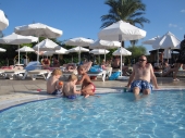 Poolaction