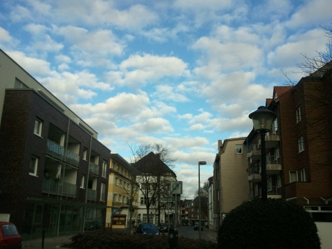 Gelsenkirchen - In Buer - mit bayerischem Himmel Gelsenkirchen - In Buer - mit bayerischem Himmel