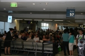 Am Flughafen