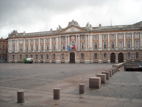 Midi-Pynenées - Toulouse Midi-Pynenées - Toulouse