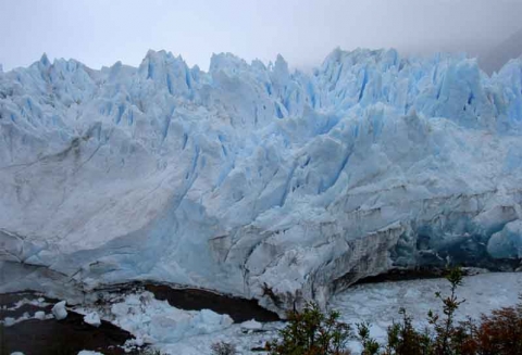 El Calafate, El Chaltén - Canal de los Témpanos El Calafate, El Chaltén - Canal de los Témpanos
