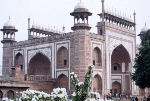 Āgra - Eingangstor zum Taj Mahal Āgra - Eingangstor zum Taj Mahal