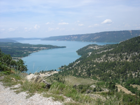 Moustiers-Sainte-Marie - Lac de St. Croix Moustiers-Sainte-Marie - Lac de St. Croix
