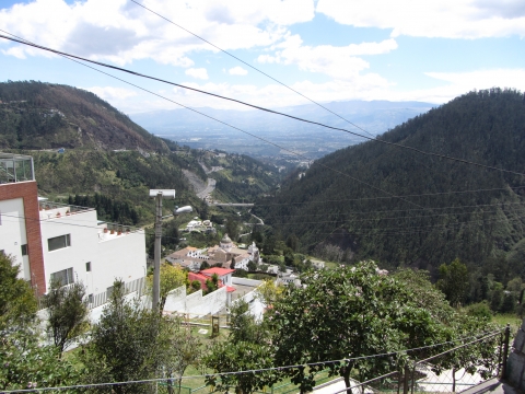 Quito - Hier entsteht der neue Flughafen Quito - Hier entsteht der neue Flughafen