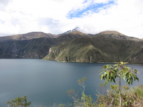Otavalo - Kratersee Cuicocha Otavalo - Kratersee Cuicocha