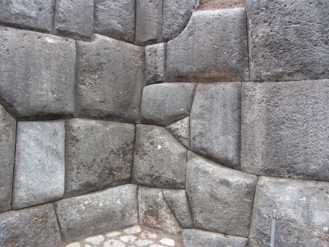 Cusco - paßgenaue Verarbeitung Cusco - paßgenaue Verarbeitung