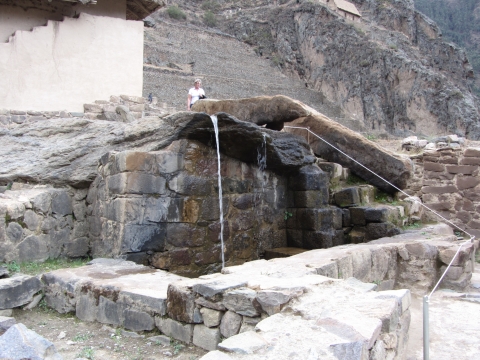 Pisac & das Urubambatal - öffentliches Bad in Ollantaytambo Pisac & das Urubambatal - öffentliches Bad in Ollantaytambo