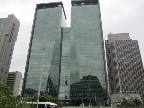 Estado do Rio de Janeiro - im Zentrum Estado do Rio de Janeiro - im Zentrum