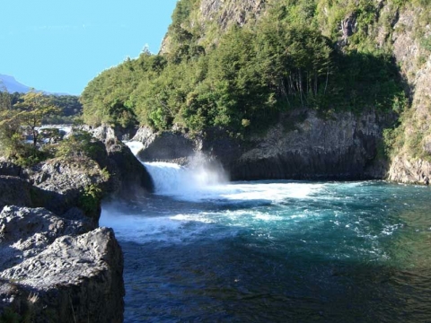 Puerto Varas - Saltos de Petrohué Puerto Varas - Saltos de Petrohué